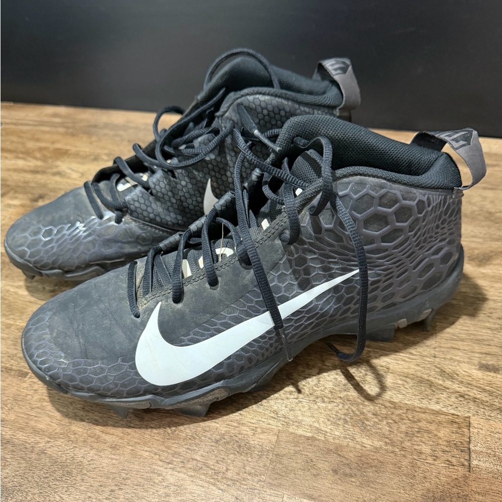 Nike Black and White Football Cleats